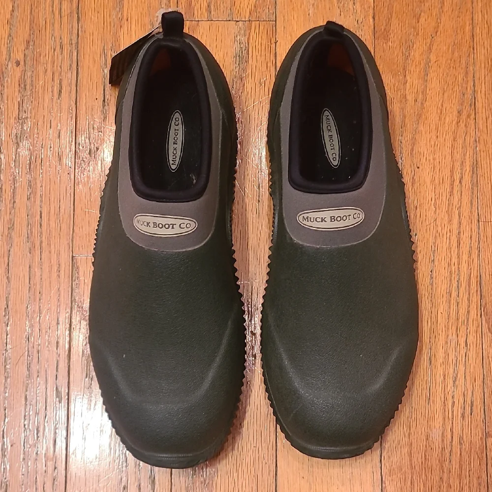 BNWT Green Muck Boot Co. Shoes In A Size 9 - Picture 1 of 6